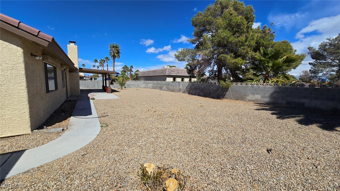 Las Vegas, Nevada 89146, United States, 4 Bedrooms Bedrooms, ,2 BathroomsBathrooms,Residential,Active,87636