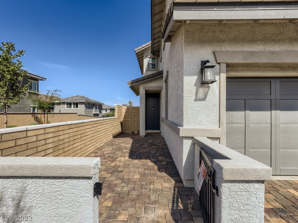 Photo 5 of 28 of 294 Cape Seville Place house