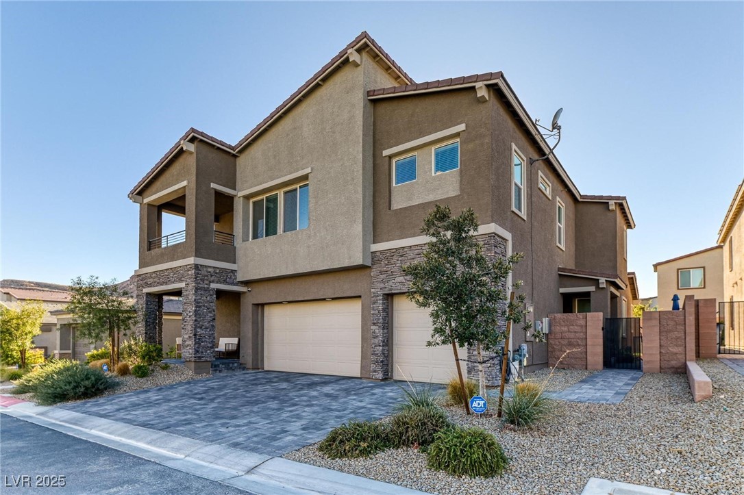 10069 Desert Azure Street