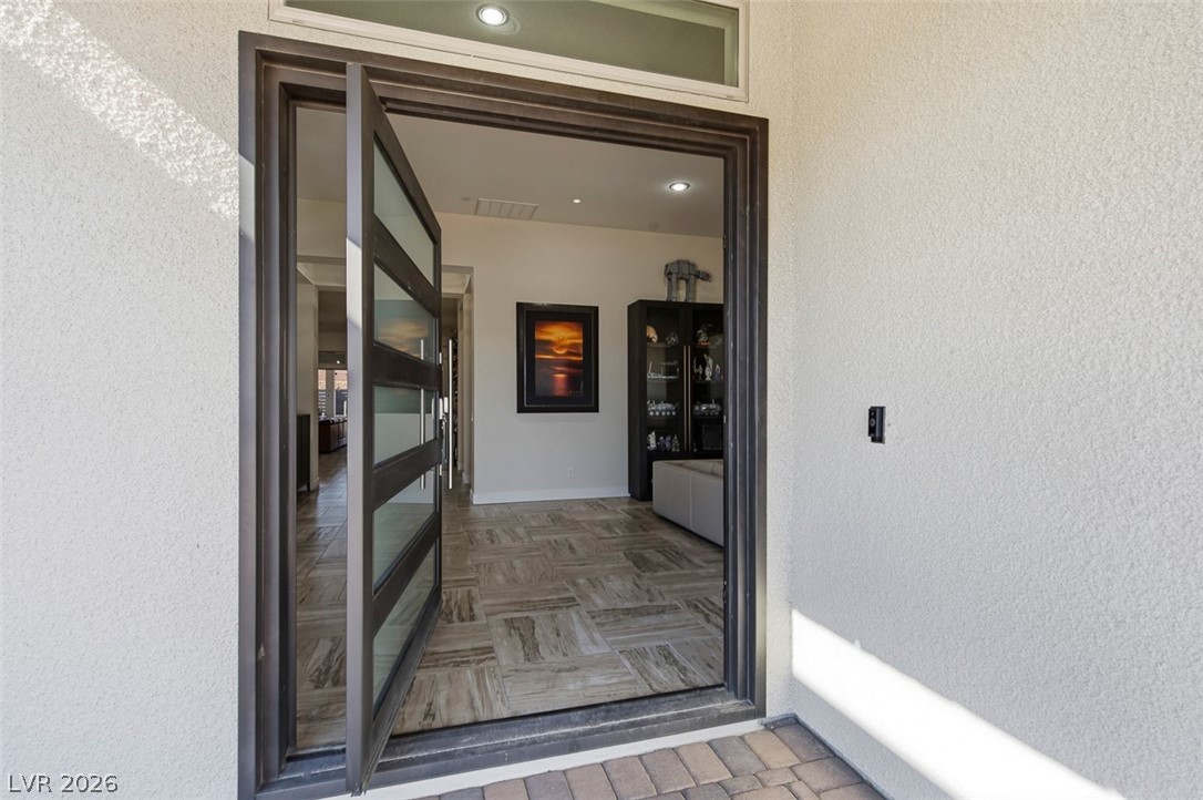 1211 Lake Heights Court