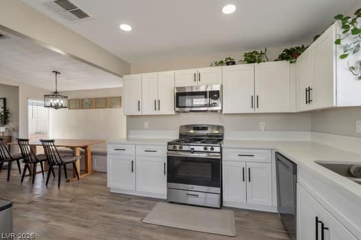 429 Bottle Brush Way