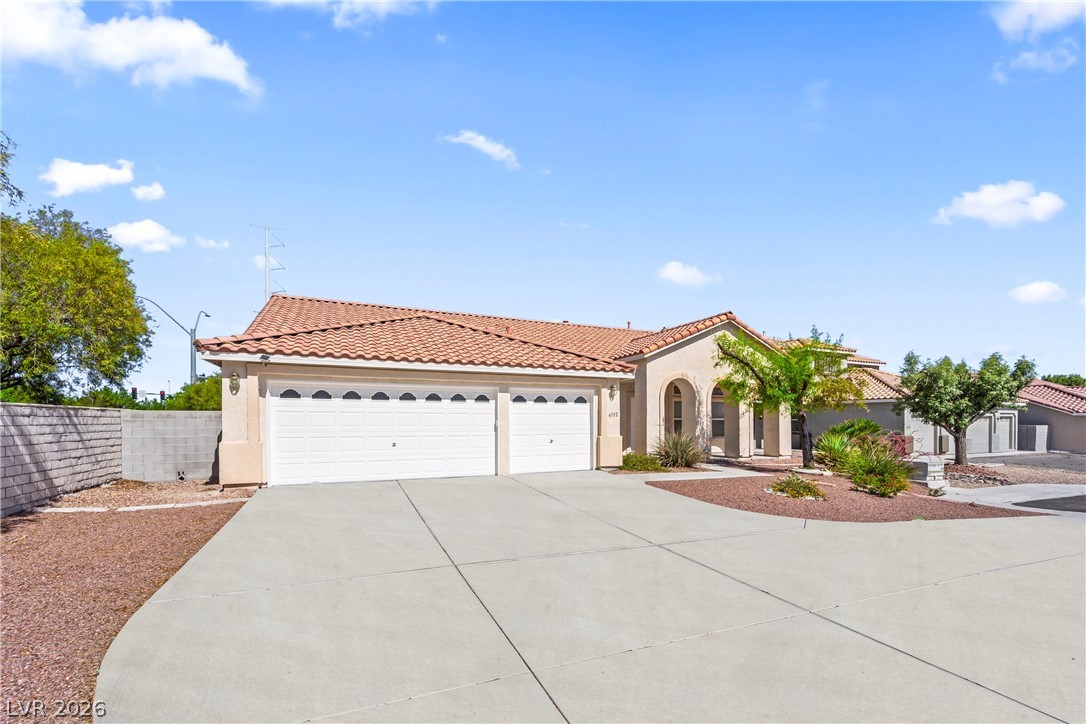6332 Bunch Grass Court