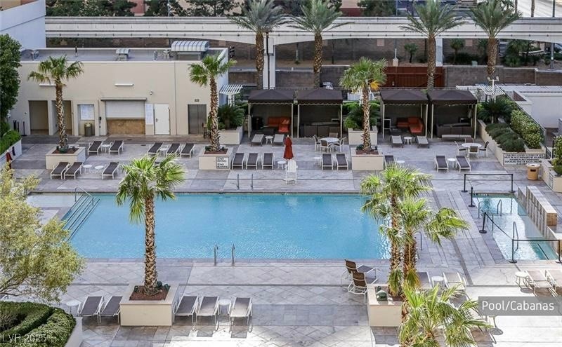 Las Vegas, Nevada 89109, United States, 2 Bedrooms Bedrooms, ,3 BathroomsBathrooms,Residential,Active,249748