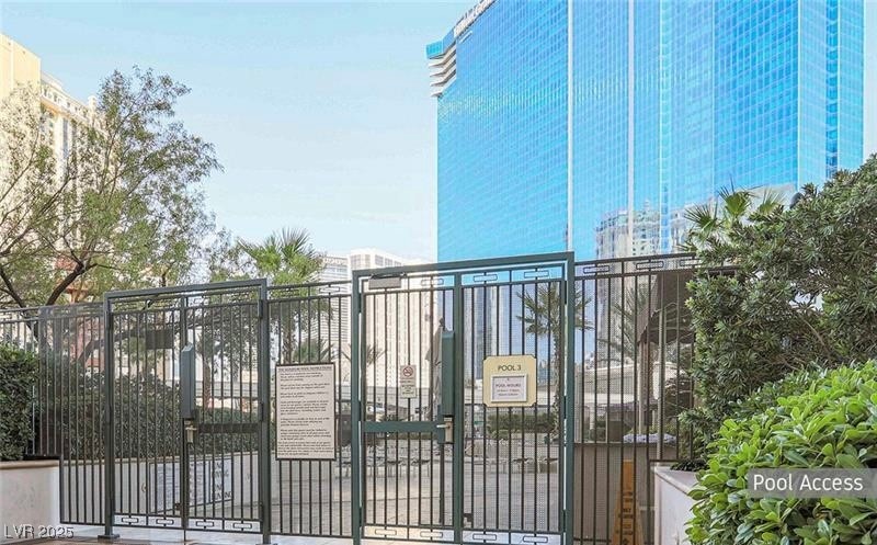 Las Vegas, Nevada 89109, United States, 2 Bedrooms Bedrooms, ,3 BathroomsBathrooms,Residential,Active,249748