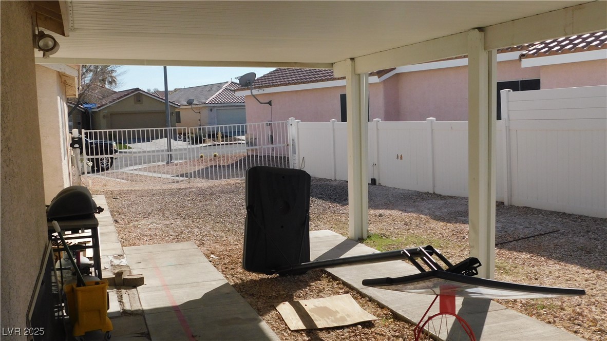 1214 EMERALD STONE Avenue