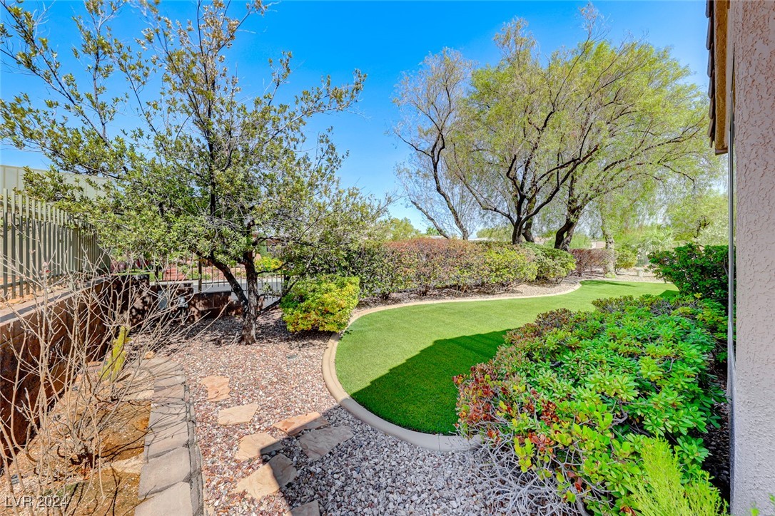 10504 Novella Court, Las Vegas, Nevada image 39