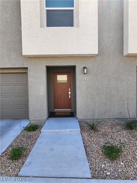 Townhouse For Rent - 2775 Atomic Tangerine Way #2<br/> Clark County, Las Vegas, NV 89183