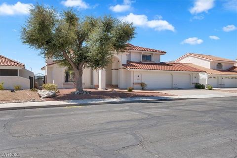 Single Family Residence in Laughlin NV 2149 Avalon Drive 42.jpg