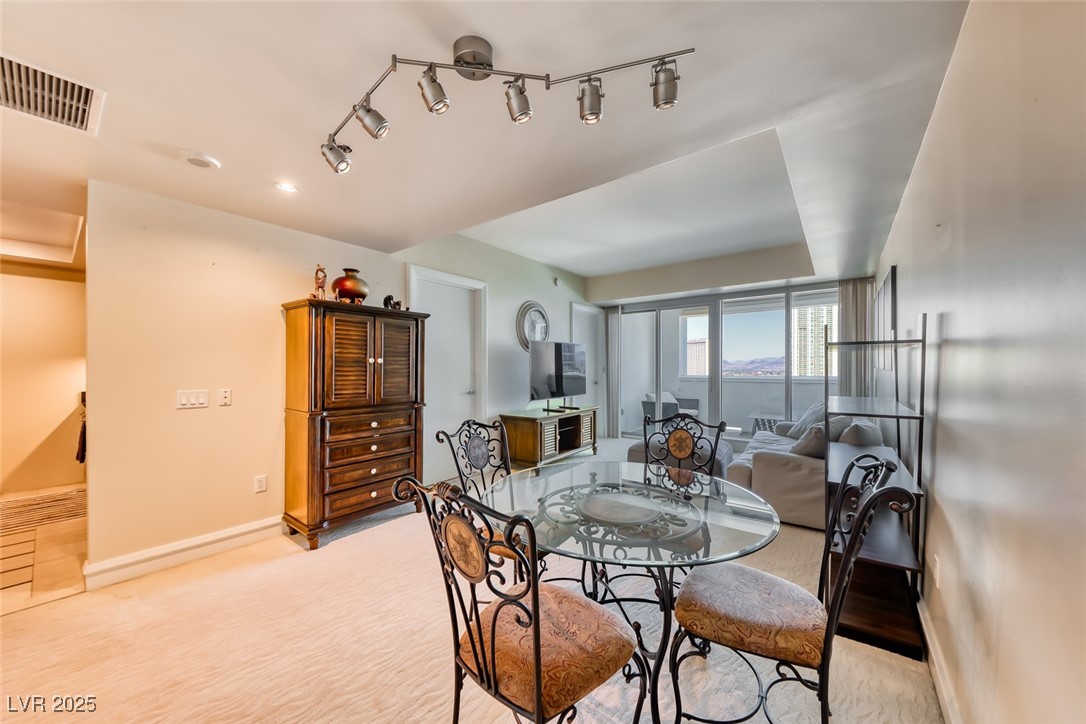 2700 Las Vegas Boulevard 906