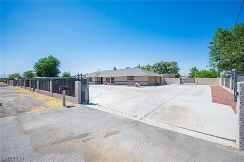 Tiny photo for 5240 E Monroe Avenue, Las Vegas, NV 89110 (MLS # 2799783)