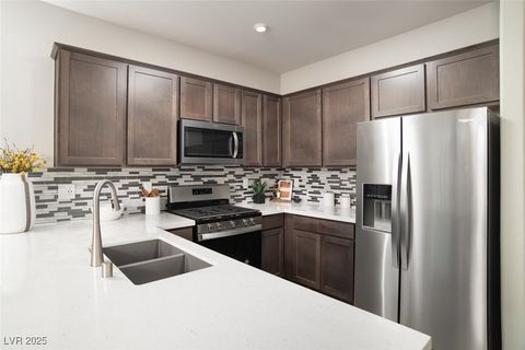 Equestrian 71 484 Ylang Place Henderson NV 89015