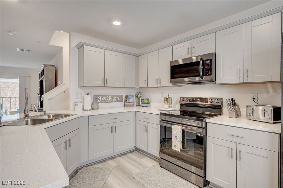 2755 Atomic Tangerine Way 3