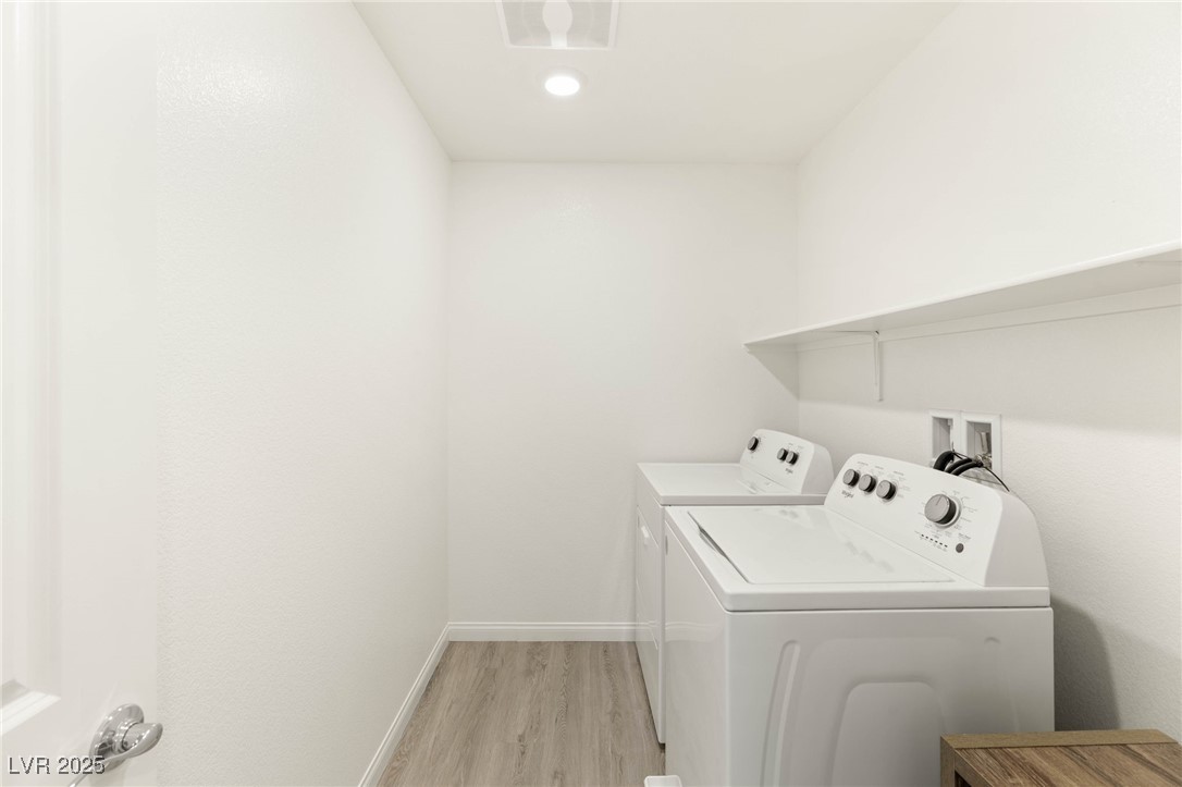 Las Vegas, Nevada 89141, United States, 3 Bedrooms Bedrooms, ,2 BathroomsBathrooms,Residential,Active,219989