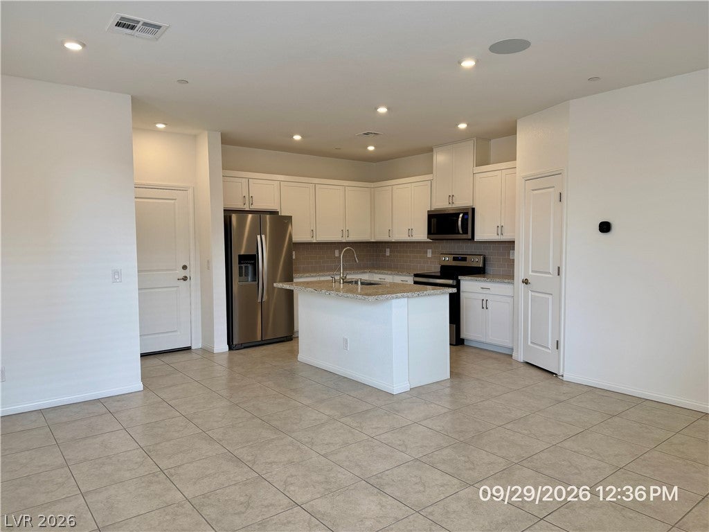 242 Freeport View Place