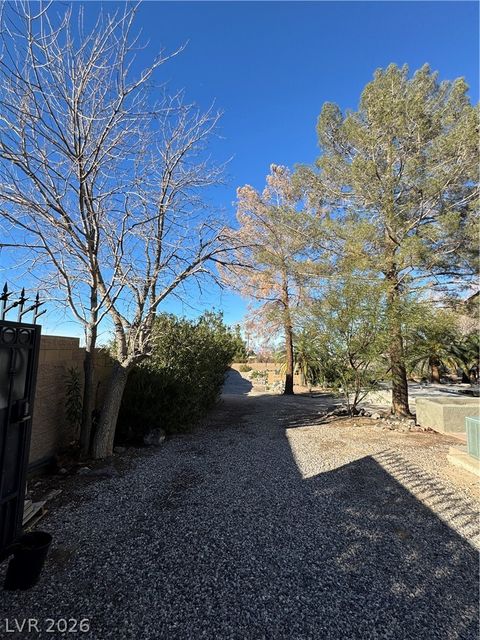 Tiny photo for 3220 E Serene Avenue, Henderson, NV 89074 (MLS # 2760162)
