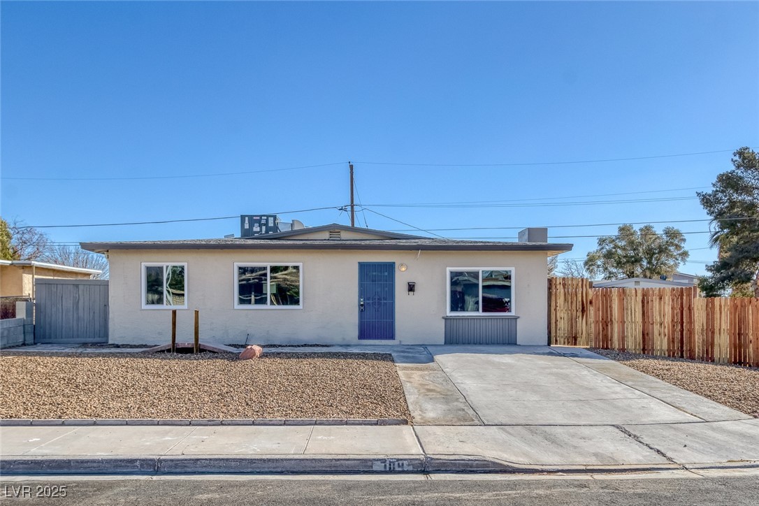 704 Berry Circle, Las Vegas, Nevada image 4