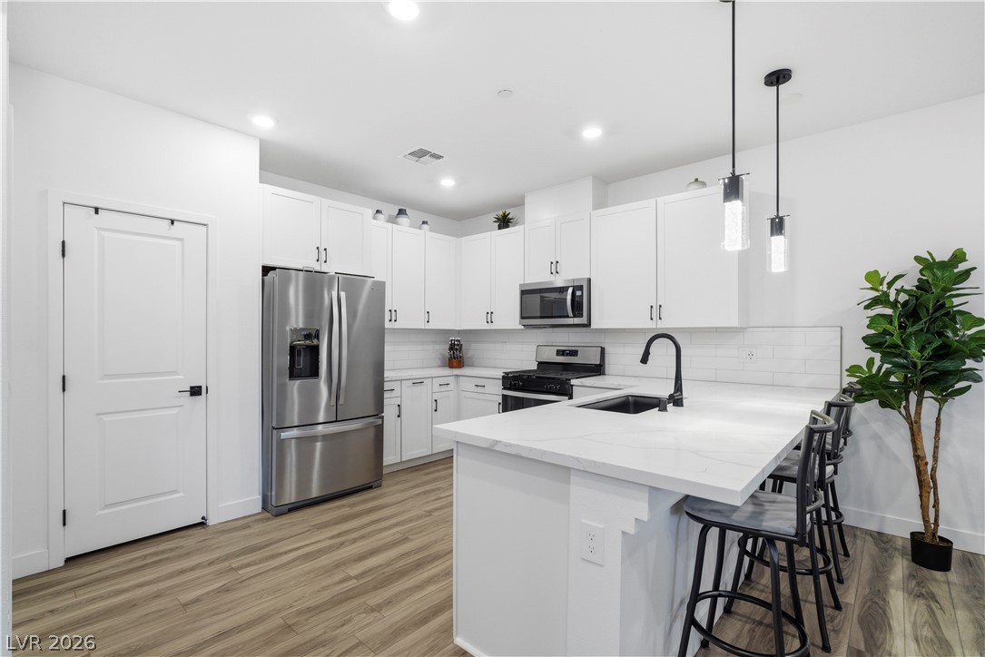 3575 Sorridere Lane