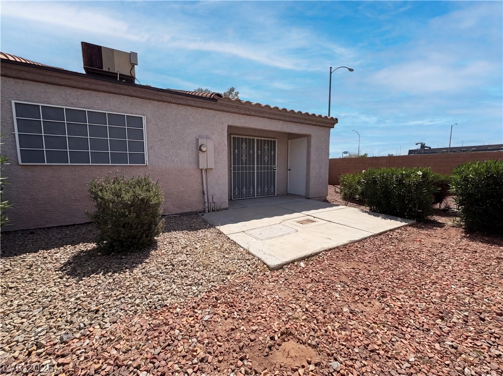 1371 Di Blasi Drive 101