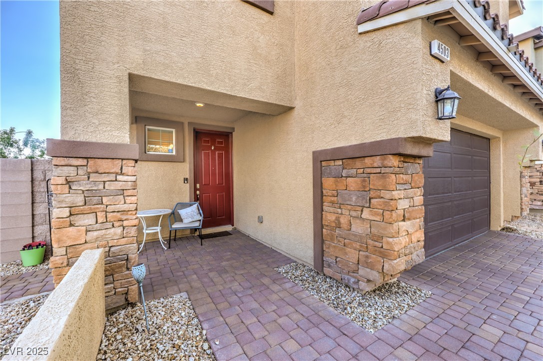 4503 Moon Hill Rock Avenue