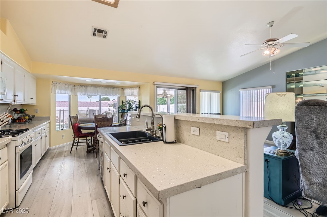 1128 Galangate Avenue, Henderson, Nevada image 8