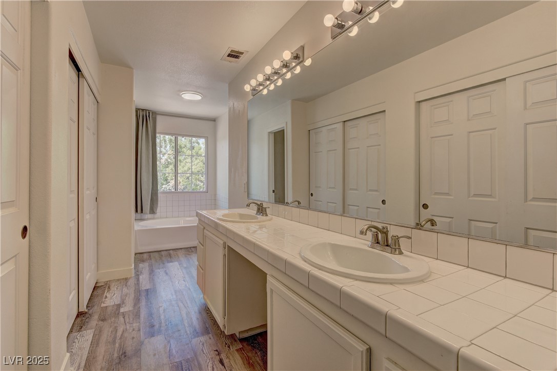 108 Broken Rock Drive, Henderson, Nevada image 18