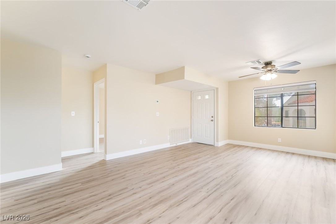 4805 Nara Vista Way 203
