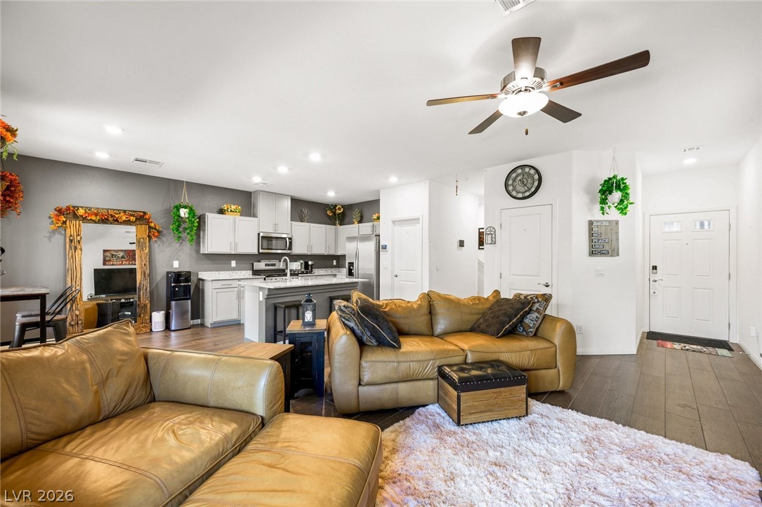 1770 Ortiz Bay Place