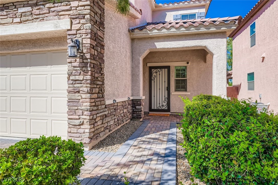 9832 Corliss Court