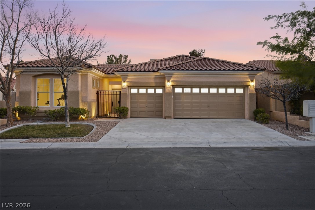 11739 Kingsland Avenue