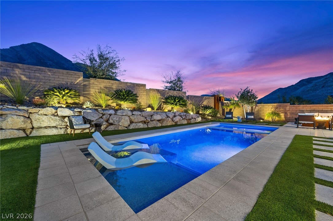 3071 Mount Oak Court