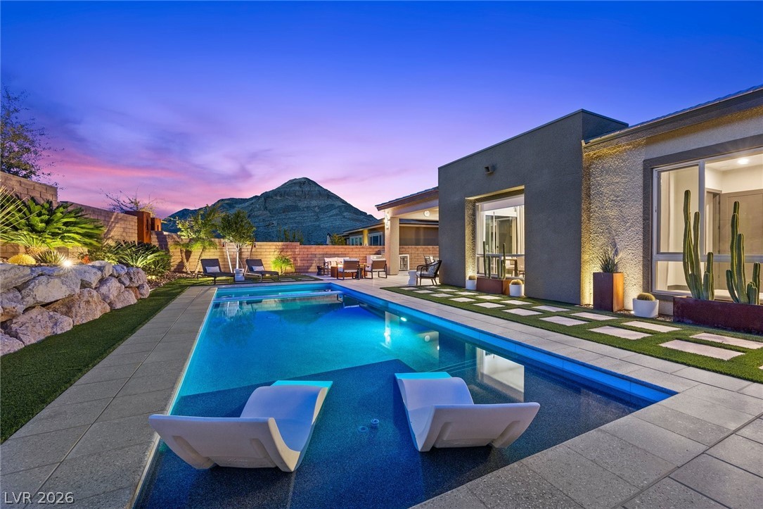 3071 Mount Oak Court