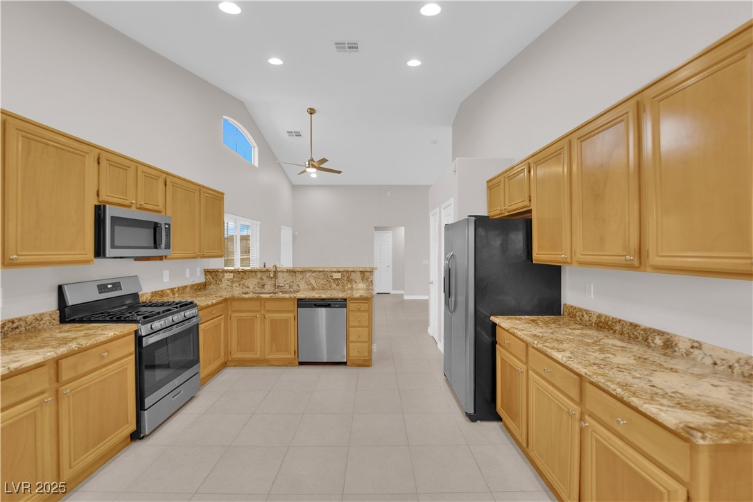 2514 Tropical Sands Avenue, North Las Vegas, Nevada image 4