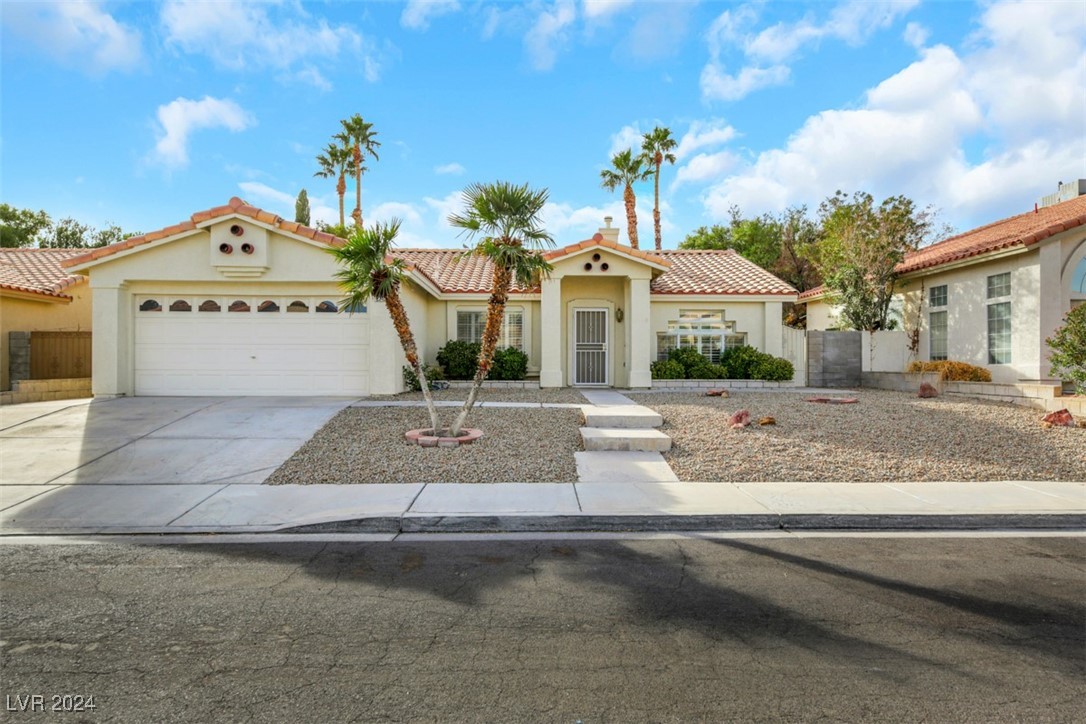 2727 Coventry Green Avenue, Henderson, Nevada image 1