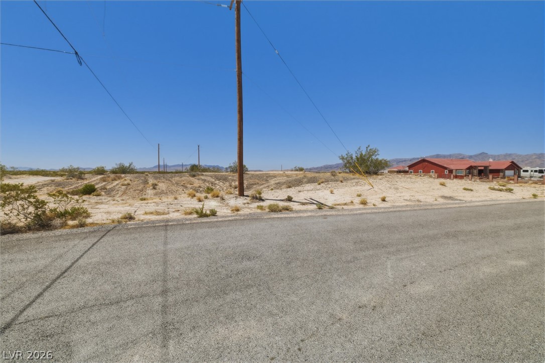 5991 E Carter Lane
