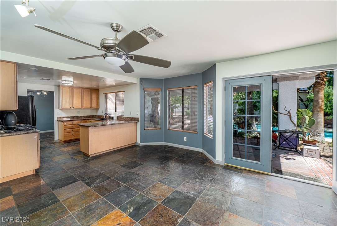 2812 Shadow Creek Circle