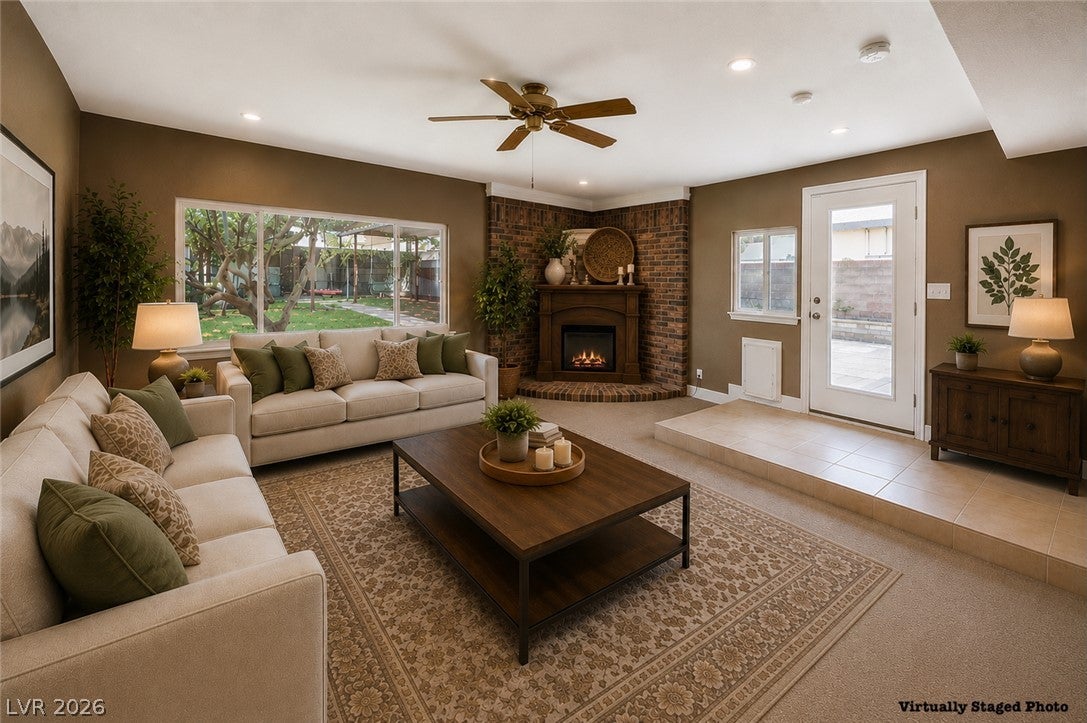 712 Aztec Place
