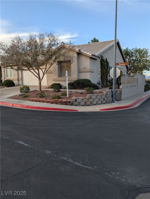 Townhouse For Sale - 1194 Simms Avenue<br/> Clark County, Henderson, NV 89074