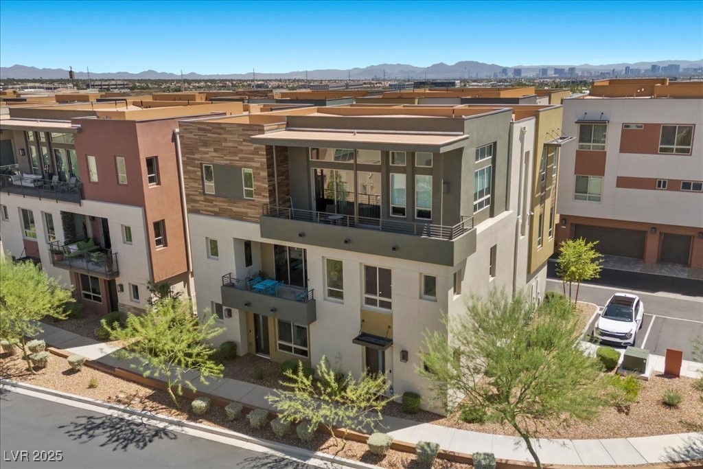 Las Vegas, Nevada 89135, United States, 2 Bedrooms Bedrooms, ,3 BathroomsBathrooms,Residential,Active,193471