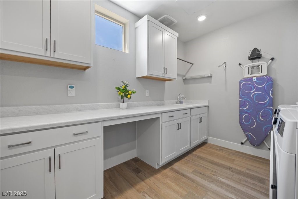 Las Vegas, Nevada 89135, United States, 2 Bedrooms Bedrooms, ,3 BathroomsBathrooms,Residential,Active,193471