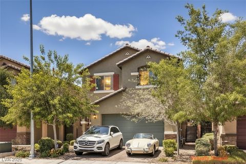 Photo of 9237 S Chieftain Street, Las Vegas, NV 89178 (MLS # 2744373)