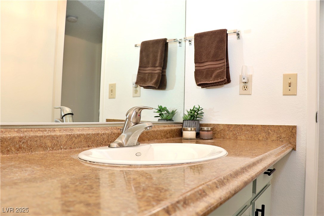 3740 Desert Marina Drive #11, Laughlin, Nevada image 25