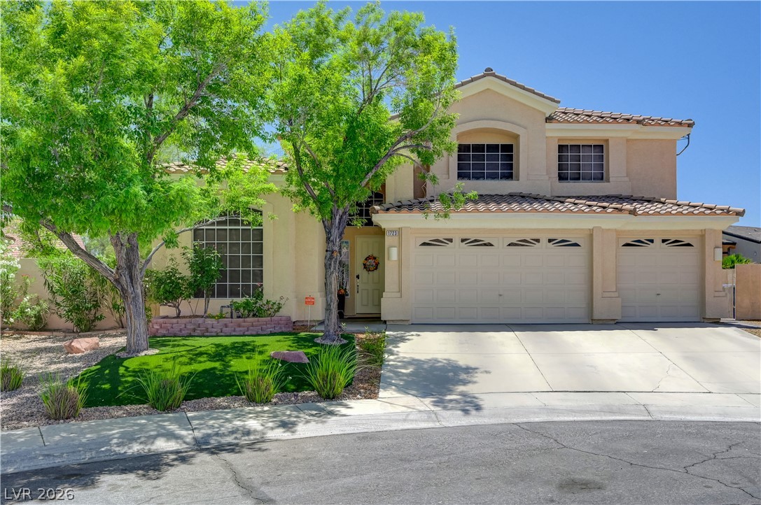 1723 Fall Pointe Court
