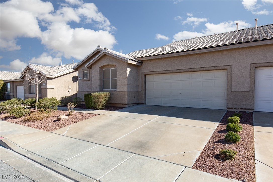 214 Roxborough Street, Henderson, Nevada image 3