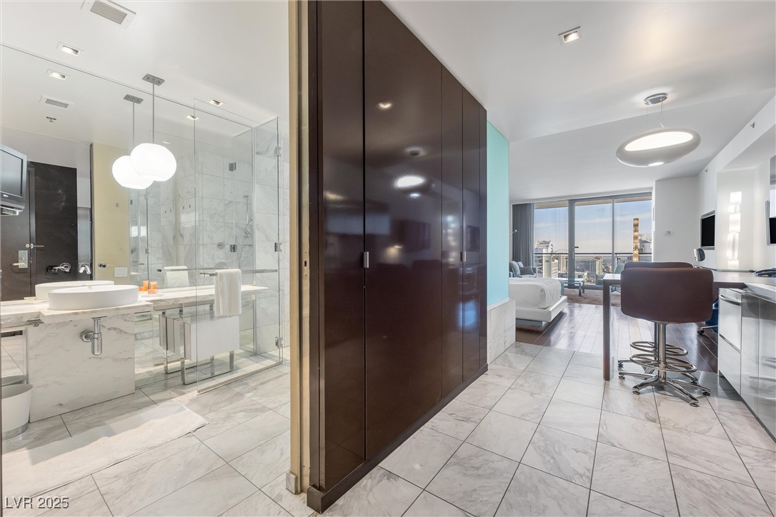 4381 W Flamingo Road #3710, Las Vegas, Nevada image 2