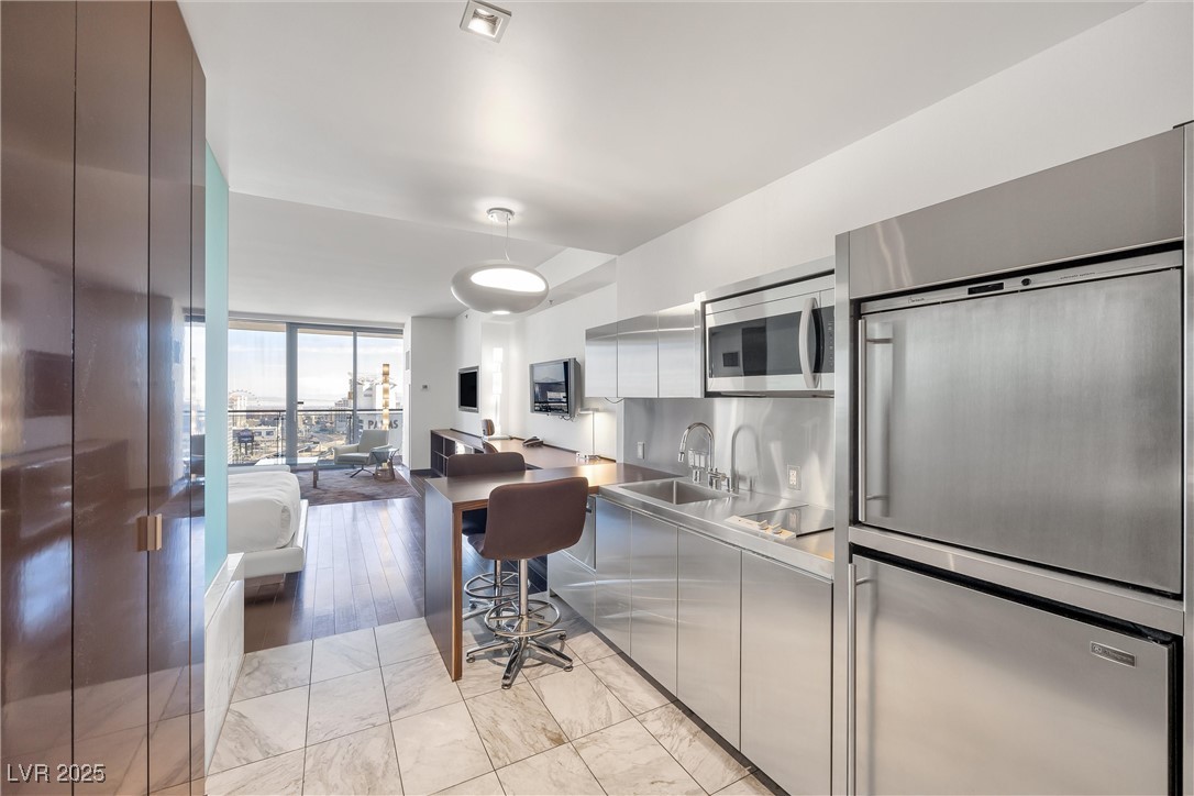 4381 W Flamingo Road #3710, Las Vegas, Nevada image 3