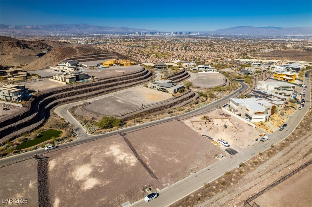 27 Boulderback Drive, Henderson, Nevada image 7