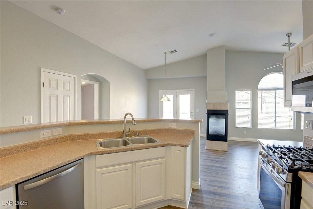 1593 Ward Frontier Lane