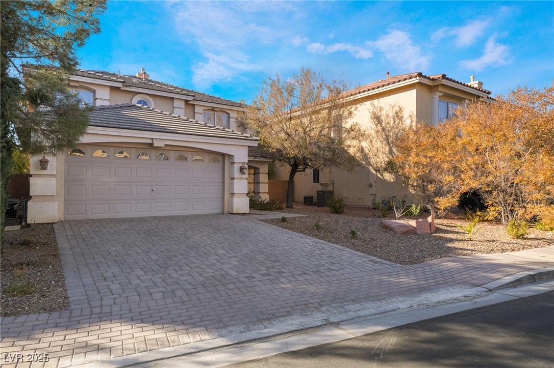 10993 Ladyburn Court