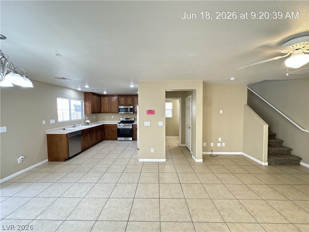 637 Lucky Pine Street