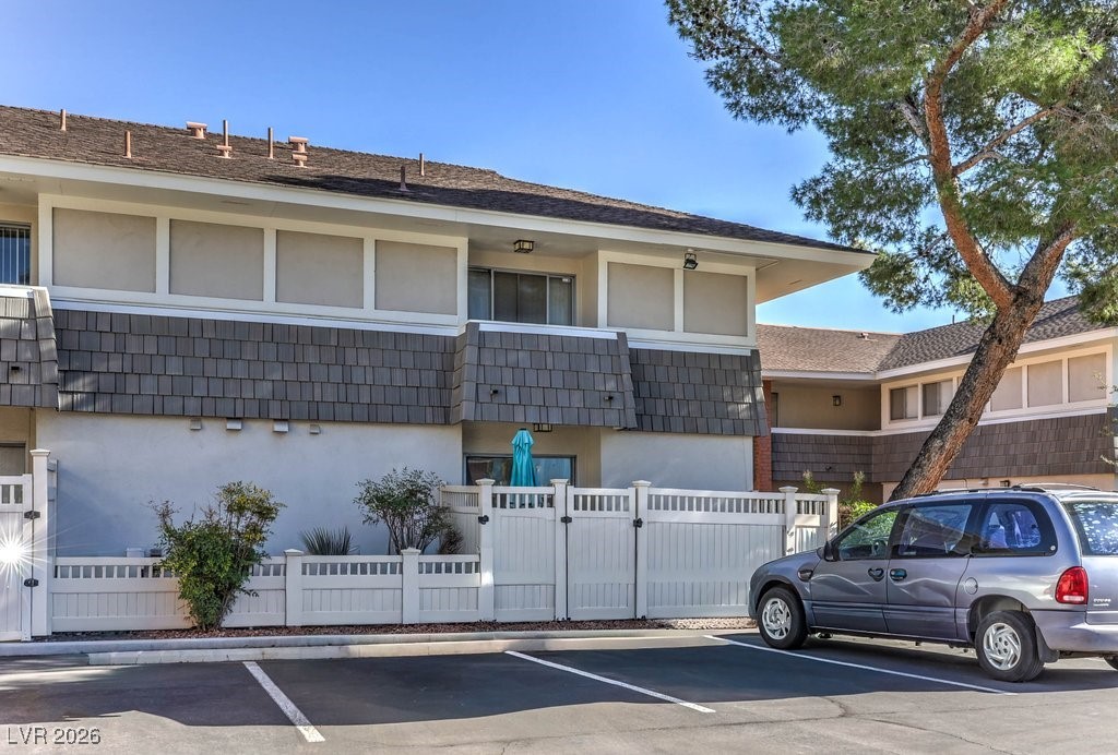 714 Oakmont Avenue 1101